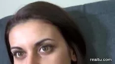 Abspielen Die überraschende tschechoslowakische Missy wird in die Superintendent-Werbung eingeladen und in POV zottelig