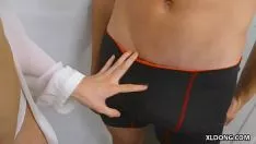 Abspielen Zeit, Halbschwester Lucie Cline zu kommen