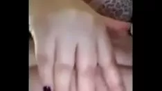 चलाएँ हम्म मिल्फ टॉय फॉर मी