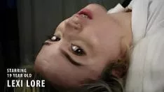 चलाएँ यंग नियोफाइट ब्रेस स्किम ऑफमोटली