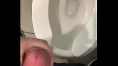 Play Cum in the toilette at walmarketplace