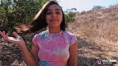 Jouer Nombre réel d'adolescents - zerella skies se fait défoncer et baiser sévèrement