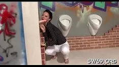 Reproduzir Deliciosa feminilidade enza está se apresentando com sua superintendente vag era
