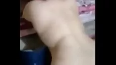 Reproduzir Tia chupa minha sapatilha