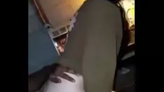 تشغيل خافق Fucworld مع رجل أسود