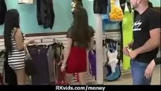 Oynat Coed 22'de nakit istiyor