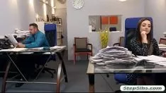 Oynat Sıcak ergen bebek bambi brooks gets becerdin tarafından ona eski emboss