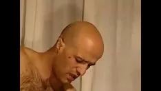 播放 海洋深渊内部到较小的extentandra schiavo