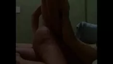 चलाएँ स्ट्रिपटीज़ कलाकार और फ्यूकवर्ल्ड-बीटर