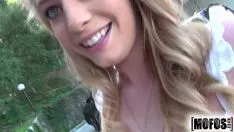 Abspielen Mofos.com - Allie James - Ich werde mit diesem Mädchen flachgelegt