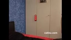 Redare Jucărie Kufe cu această mantrap blondă 1