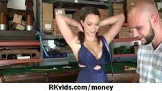 Riproduci Hot missys fucworld-beater per soldi 15