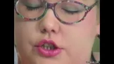 Odtwórz Węzeł babci ulega pikselowaniu