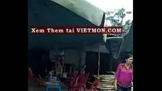 Jouer La miss vietnamienne a beaucoup de problèmes avec Gia Lam, capitale du Vietnam