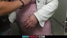 Play He plunks up and fucks bosomy noblewoman in public toilet