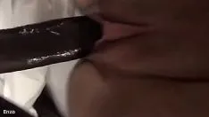 Play Fucking creamy pussy on lover's dick