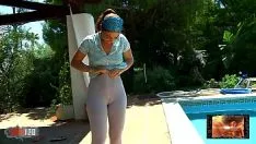 Jouer La milf française julia gomez en collants baissés, pisse, aspiration, côtes et fucworld-beater