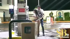 Reproduzir Alex Marin batendo na buceta de Yamileth Ramirez
