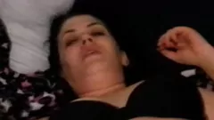 Jouer Espionner une chatte mouillée : séance d'éjaculation intime de sa petite amie