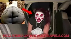 Jouer La milf rousse se dresse avec une grosse bite: un délice de chatte rasé