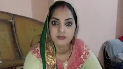 চালান শৃঙ্গাকার ভারতীয় ভাবী তার শ্রেণীর শিক্ষক দ্বারা বাইরে শক্তভাবে চুদে