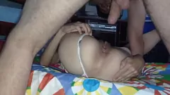 Jouer Écartez vos jambes, vous devez recevoir sa bite et son sperme ", avec une milf latina sexy