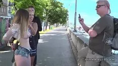 Oynat Popo, bosomy için tekrar içgörü lanet