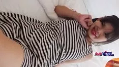 Abspielen Siamesische Missy Nana vs. echte große Sashay